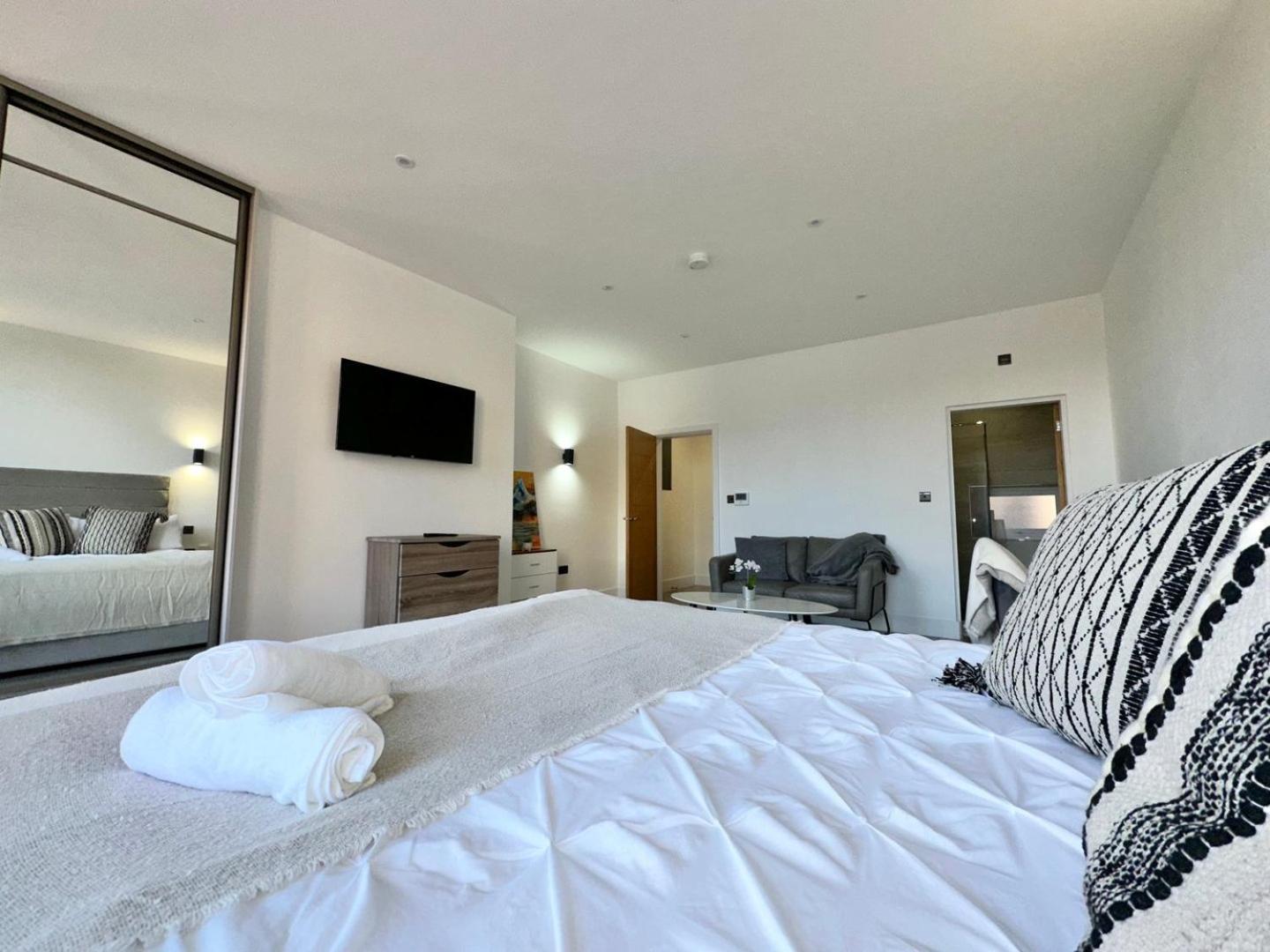 Apartment Sleek Stylish 1 Bedroom Leeds Leeds (West Yorkshire)