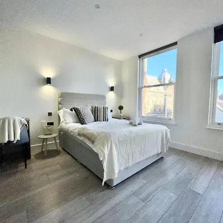Sleek Stylish 1 Bedroom Leeds City Apartment Exterior photo