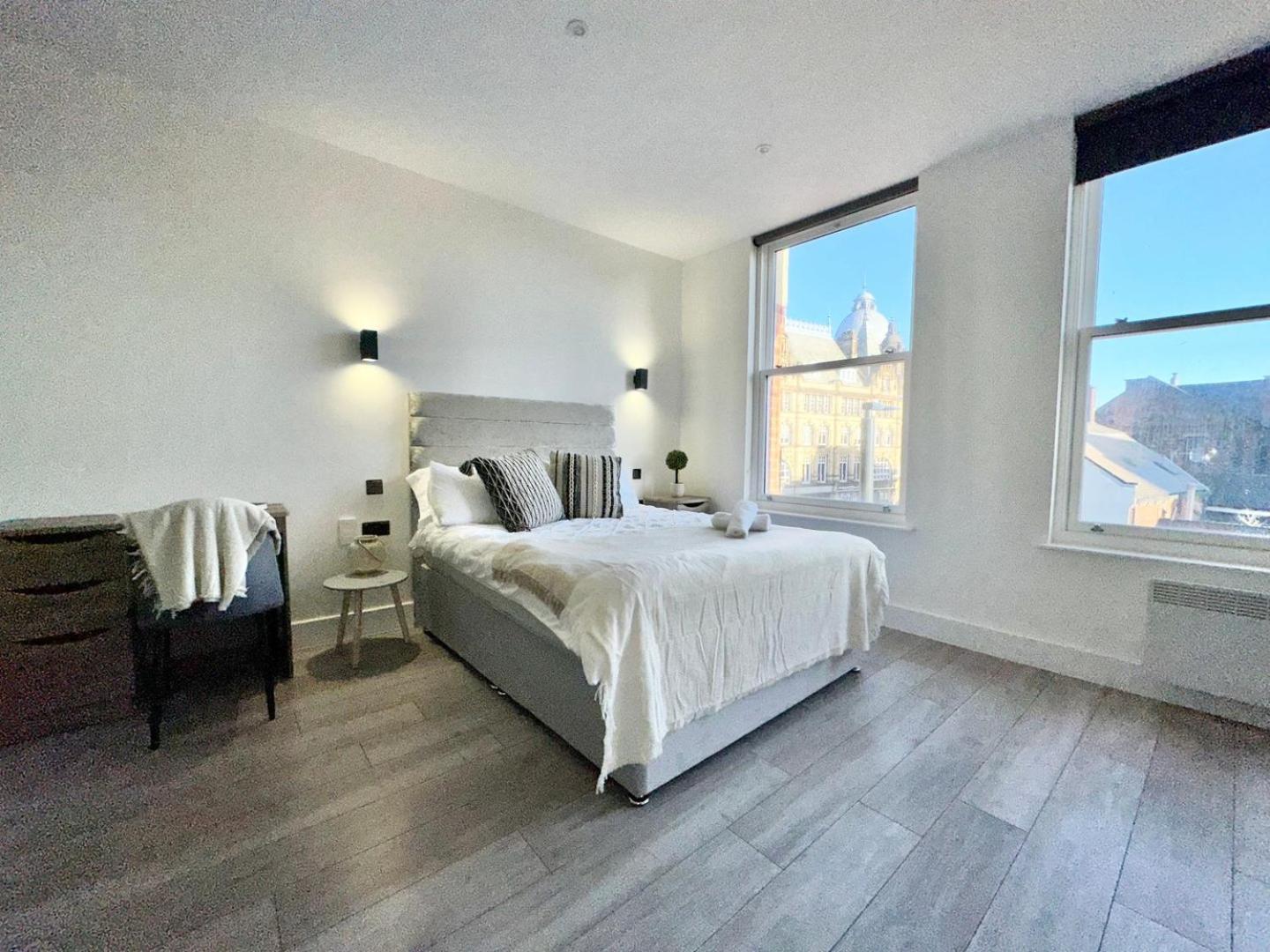 Apartment Sleek Stylish 1 Bedroom Leeds *